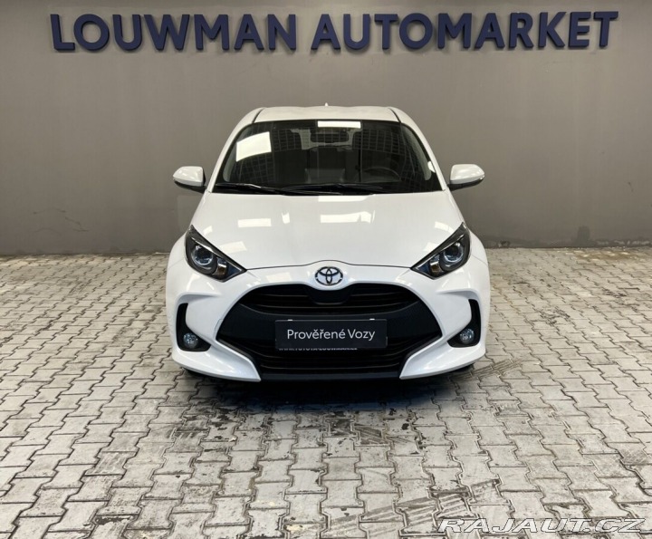 Toyota Yaris 1,5 Hybrid AT Comfort 2025