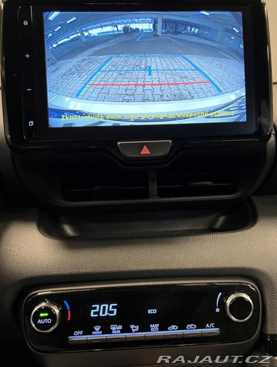 Toyota Yaris 1,5 Hybrid AT Comfort 2025