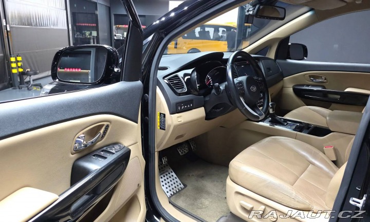 Kia Carnival NOBLESSE 2.2CRDi 9 miest 2017