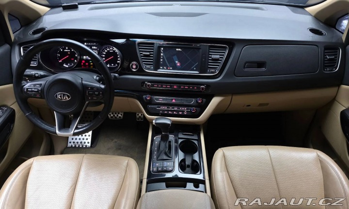 Kia Carnival NOBLESSE 2.2CRDi 9 miest 2017