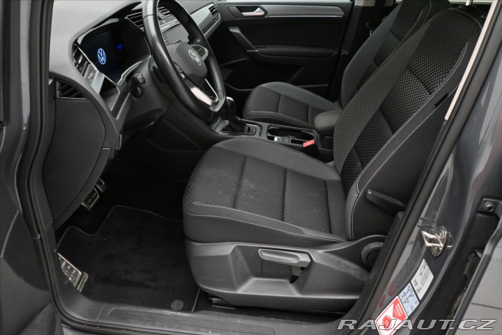Volkswagen Touran 2,0 TDI 110kW Active Záru 2023