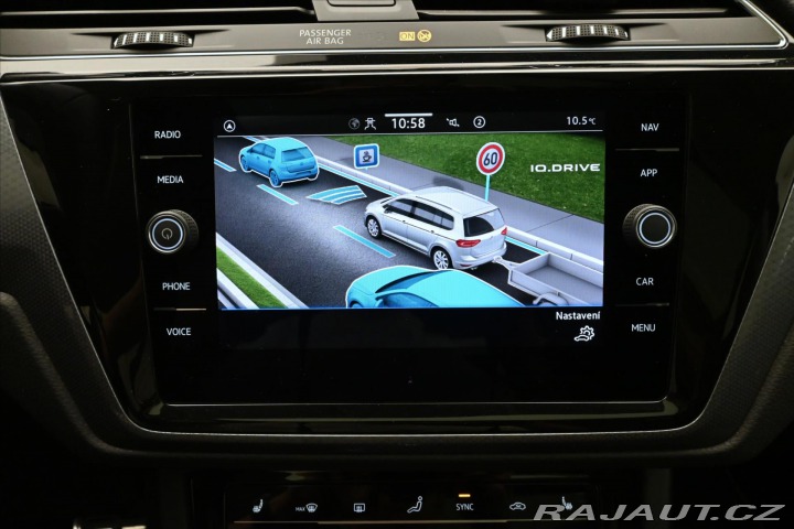 Volkswagen Touran 2,0 TDI 110kW Active Záru 2023