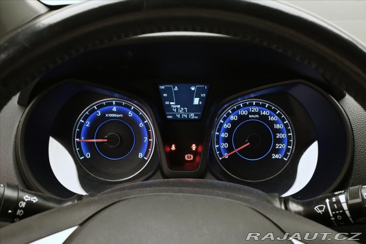 Hyundai ix20 1,4 66kW CVVT Manuál Záru 2016