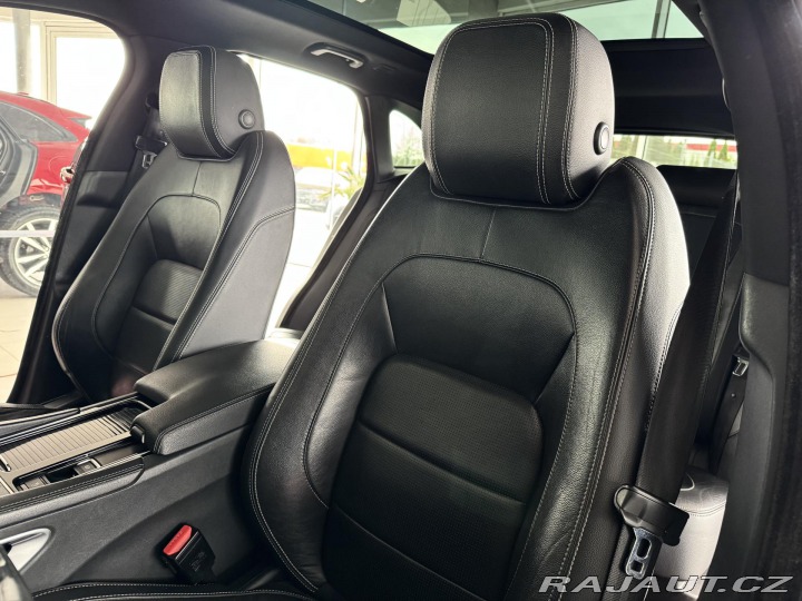 Jaguar F-Pace 20d AWD*AUT*R-SPORT*LED*P 2018