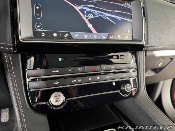 Jaguar F-Pace 20d AWD*AUT*R-SPORT*LED*P 2018