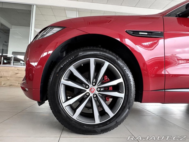 Jaguar F-Pace 20d AWD*AUT*R-SPORT*REZER 2018