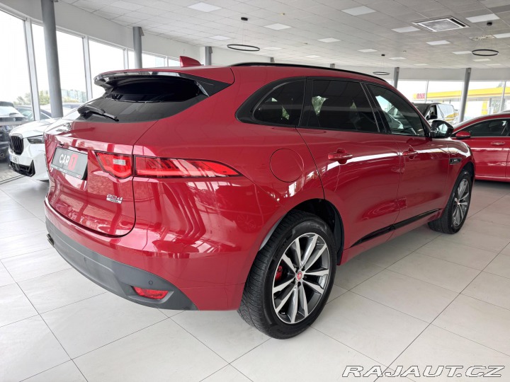 Jaguar F-Pace 20d AWD*AUT*R-SPORT*REZER 2018
