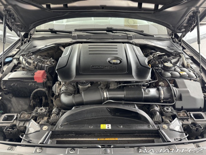 Jaguar XF 20d AUT*Panorama*Distroni 2016