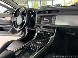 Jaguar XF 20d AUT*Panorama*Distroni 2016