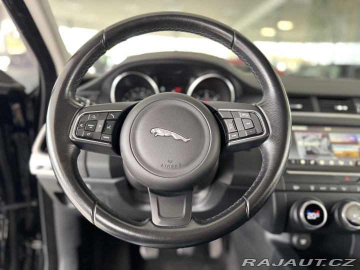 Jaguar E-Pace D150*Full LED*Kamera*19&q 2018