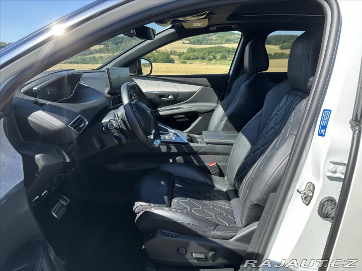Peugeot 3008 1,6 PureTech 133kW Automa 2021