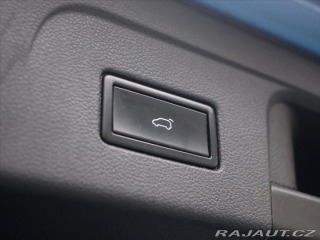 Volkswagen Touran 2,0 TDI 110kW R-Line DSG 2019