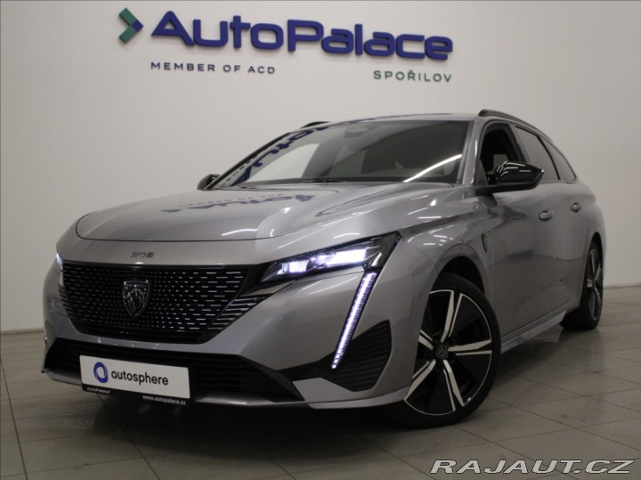 Peugeot 308 1,2 PT 96kW AT GT 29tkm. 2024