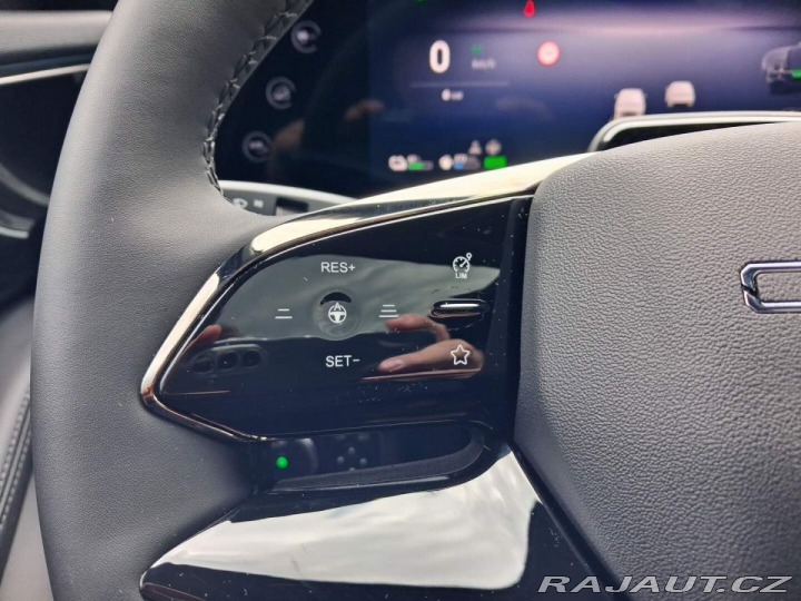 Omoda 9 Premium 1.5TGDI PHEV AWD 2026