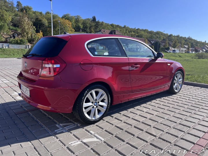BMW 1 coupe 2009