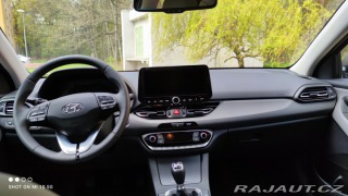 Hyundai i30 2022