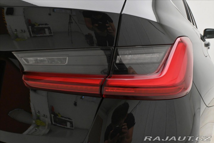 BMW 3 2,0 318d Facelift Záruka 2023