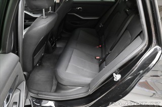 BMW 3 2,0 318d Facelift Záruka 2023