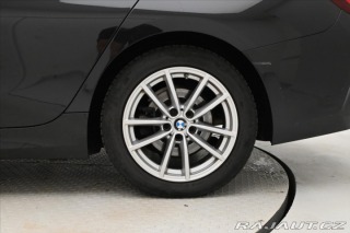 BMW 3 2,0 318d Facelift Záruka 2023