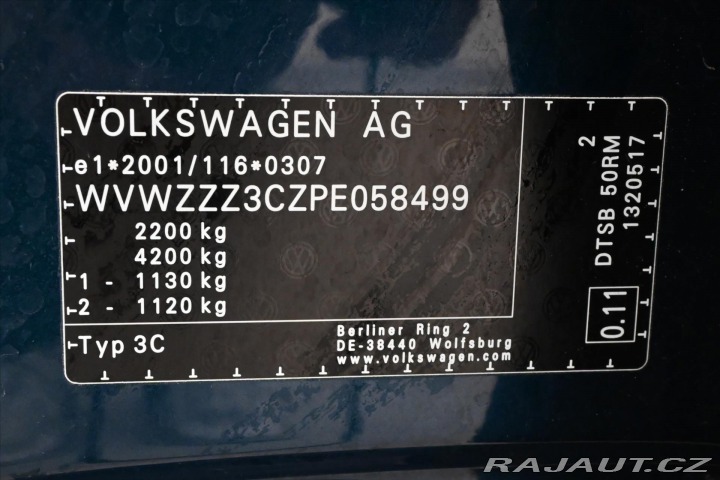 Volkswagen Passat 2,0 TDI 110kW DSG Busines 2023