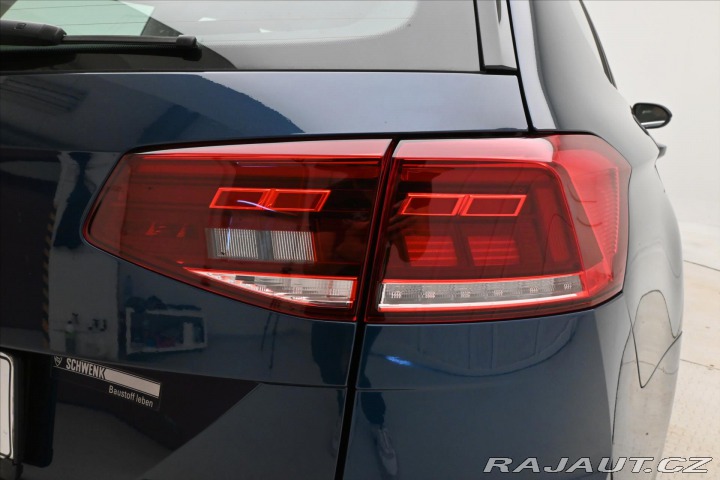 Volkswagen Passat 2,0 TDI 110kW DSG Busines 2023