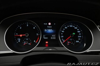 Volkswagen Passat 2,0 TDI 110kW DSG Busines 2023