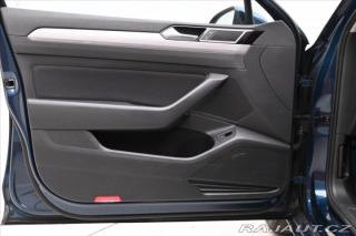 Volkswagen Passat 2,0 TDI 110kW DSG Busines 2023