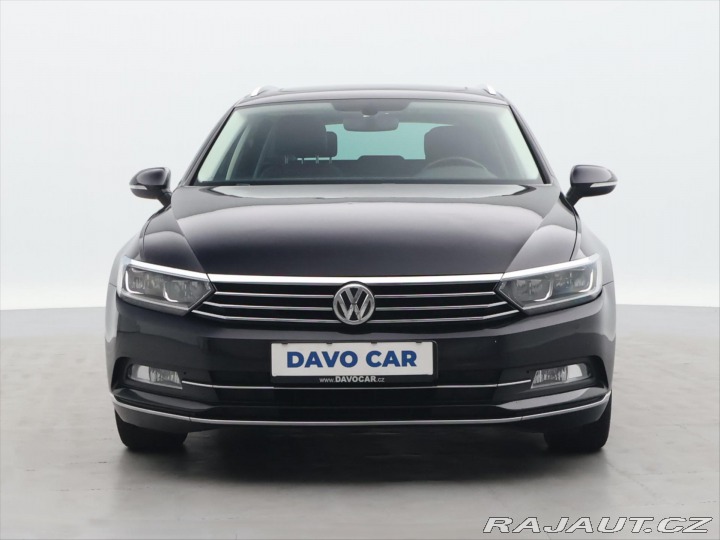 Volkswagen Passat 1,6 TDI Highline Tažné Pa 2016