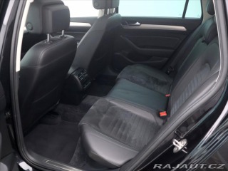Volkswagen Passat 1,6 TDI Highline Tažné Pa 2016
