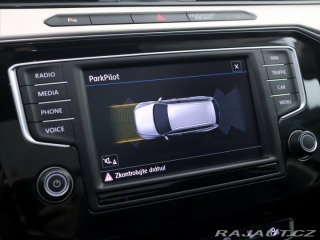 Volkswagen Passat 1,6 TDI Highline Tažné Pa 2016