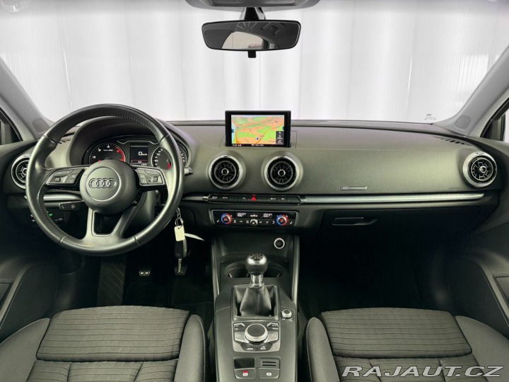 Audi A3 1.6 TDI LIMOUSINE SPORT, 2018