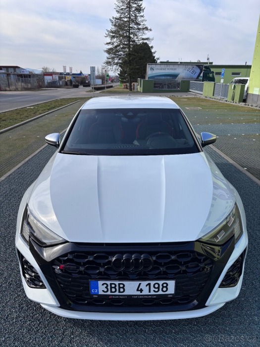 Audi RS3 2,5   TFSI 294kW quattro