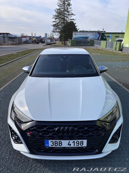 Audi RS3 2,5   TFSI 294kW quattro 1800