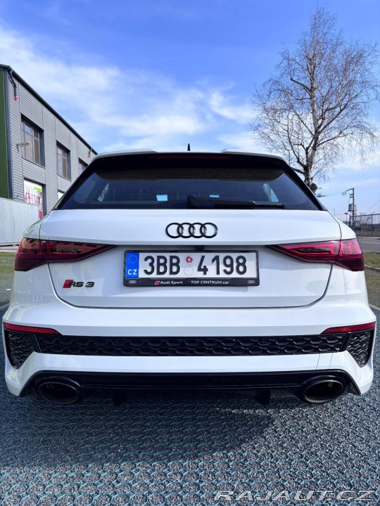Audi RS3 2,5 TFSI 294kW quattro 1800