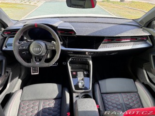 Audi RS3 2,5   TFSI 294kW quattro 1800