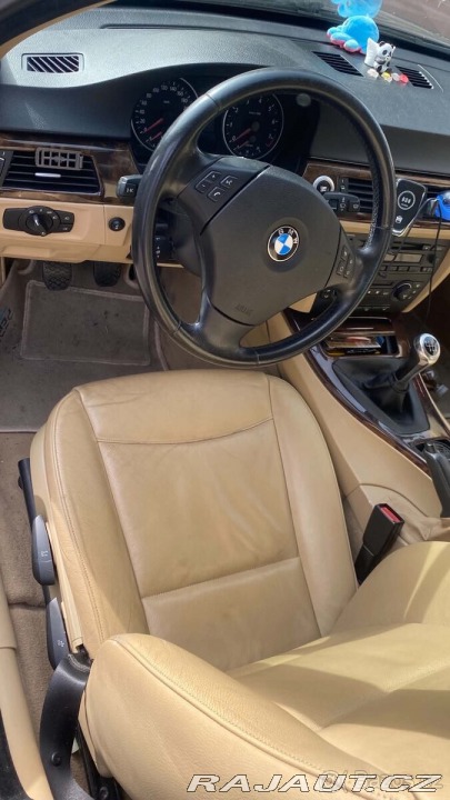 BMW 3 2,5 325xi 2006