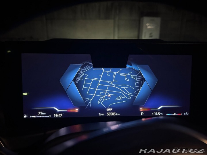 BMW 4 M440i xDrive záruka 275kW 1800
