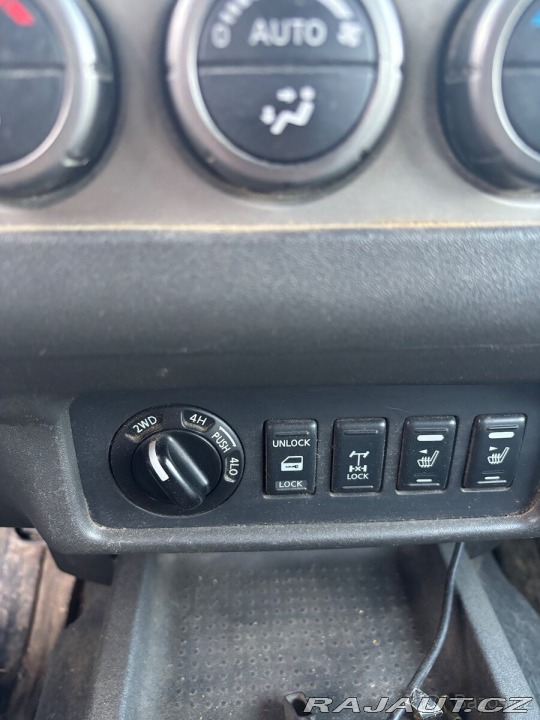 Nissan Navara 2009