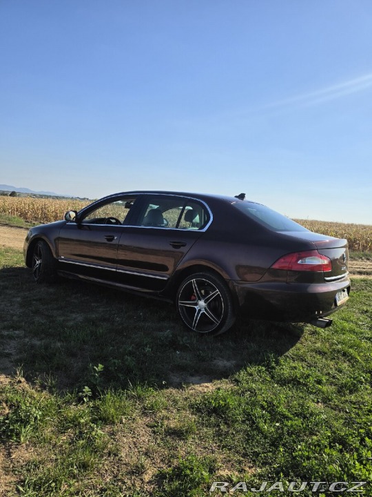 Škoda Superb 2,0 2 2008