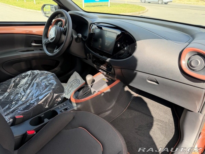 Toyota Aygo 1.5HEV Style 1800
