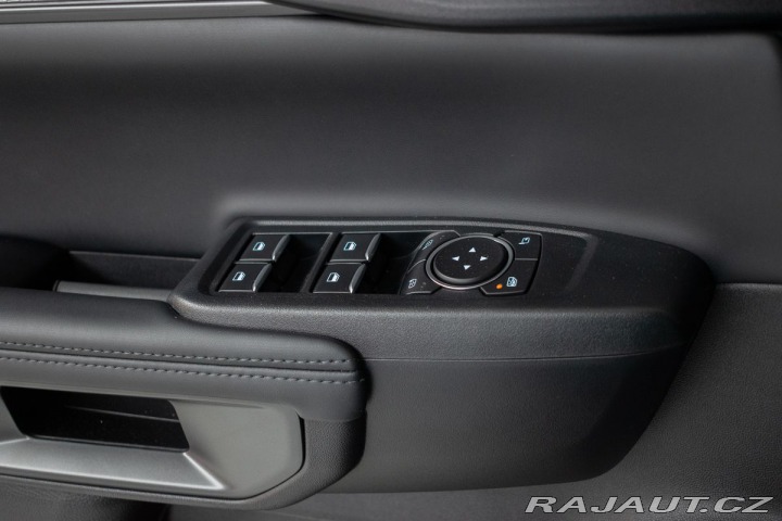 Ford Ranger V6 RAPTOR 4x4*TAŽNÉ*ZÁRUK 2026