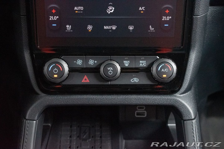 Ford Ranger V6 RAPTOR 4x4*TAŽNÉ*ZÁRUK 2026