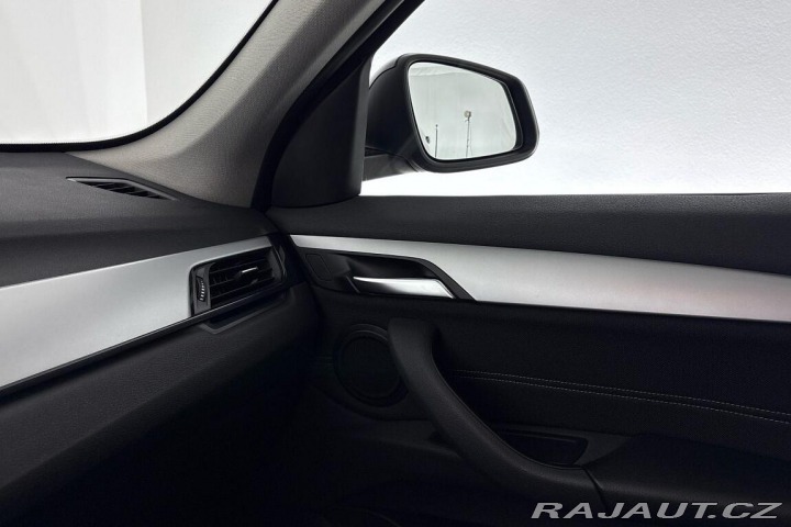 BMW X1 sDrive18i 2020