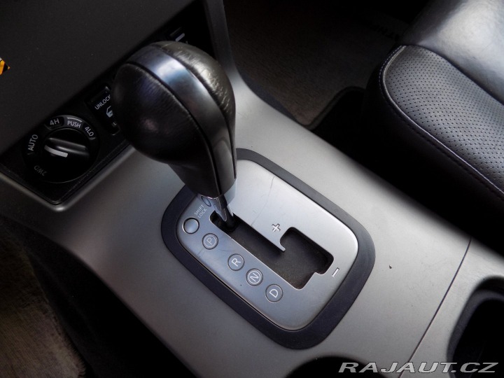 Nissan Pathfinder 2.5DCi/4x4/7.Míst/ 2008