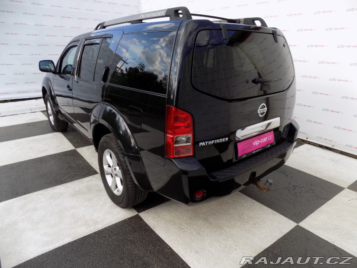 Nissan Pathfinder 2.5DCi/4x4/7.Míst/ 2008