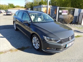 Volkswagen Passat 1,6 TDI COMFORTLINE 1.MAJ 2015