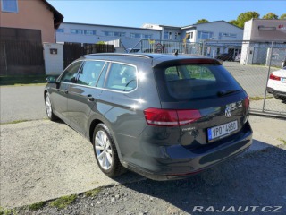 Volkswagen Passat 1,6 TDI COMFORTLINE 1.MAJ 2015