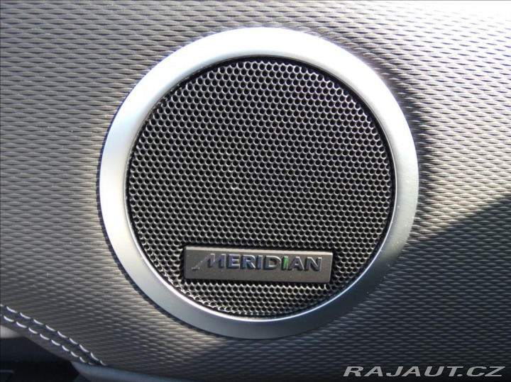 Land Rover Discovery 3,0 D250 Dyn SE,5let záru 2025