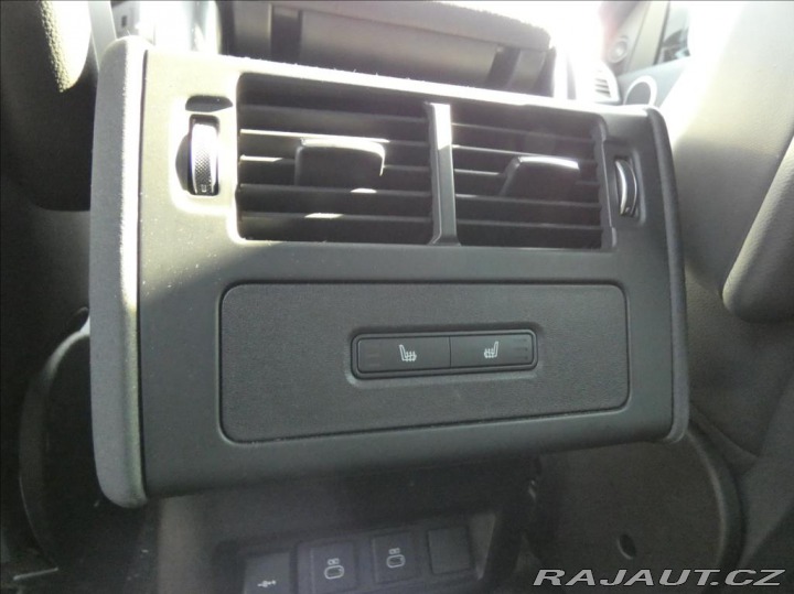 Land Rover Discovery 3,0 D250 Dyn SE,5let záru 2025