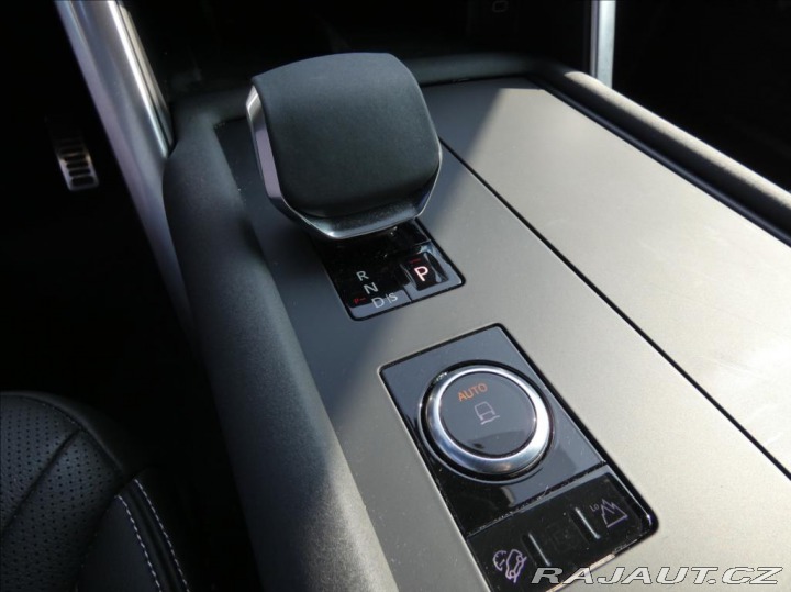 Land Rover Discovery 3,0 D250 Dyn SE,5let záru 2025